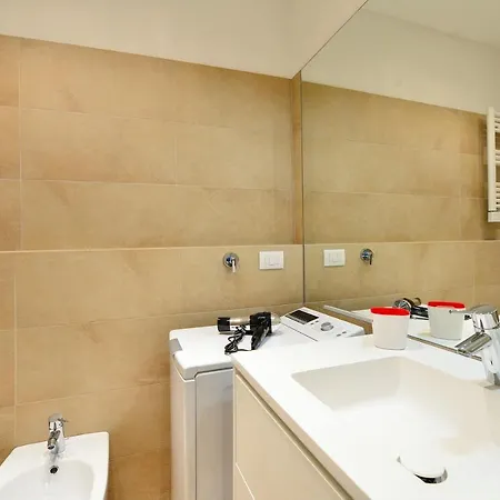 Apartment Ur-nest Galleria Del Toro *